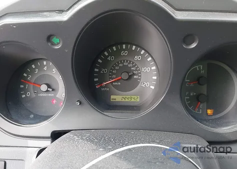 2002 Nissan Xterra Xe из США, поврежденный, VIN 5N1ED28T22C505409